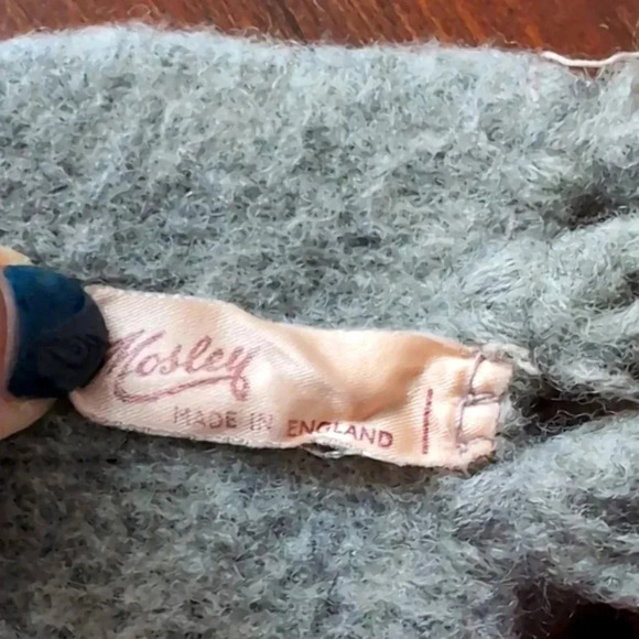 Vintage Wool Scarf - Picture 3 of 7